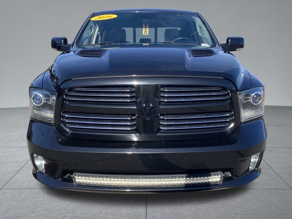 2016 RAM 1500 Sport