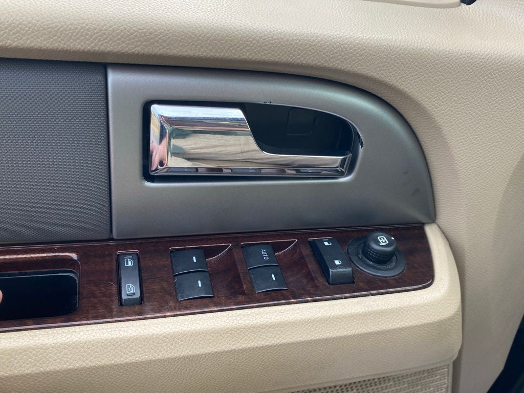 2011 Ford Expedition XLT