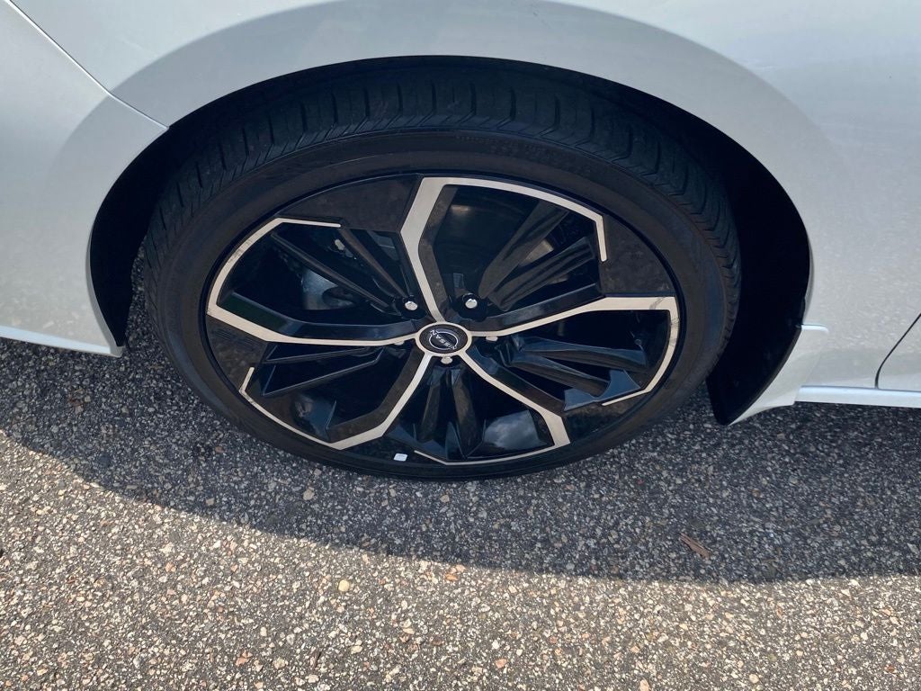 2025 Nissan Altima 2.5 SR