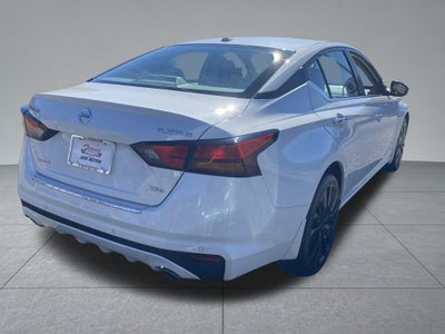 2022 Nissan Altima 2.5 Platinum