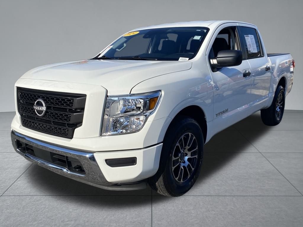 2024 Nissan Titan SV