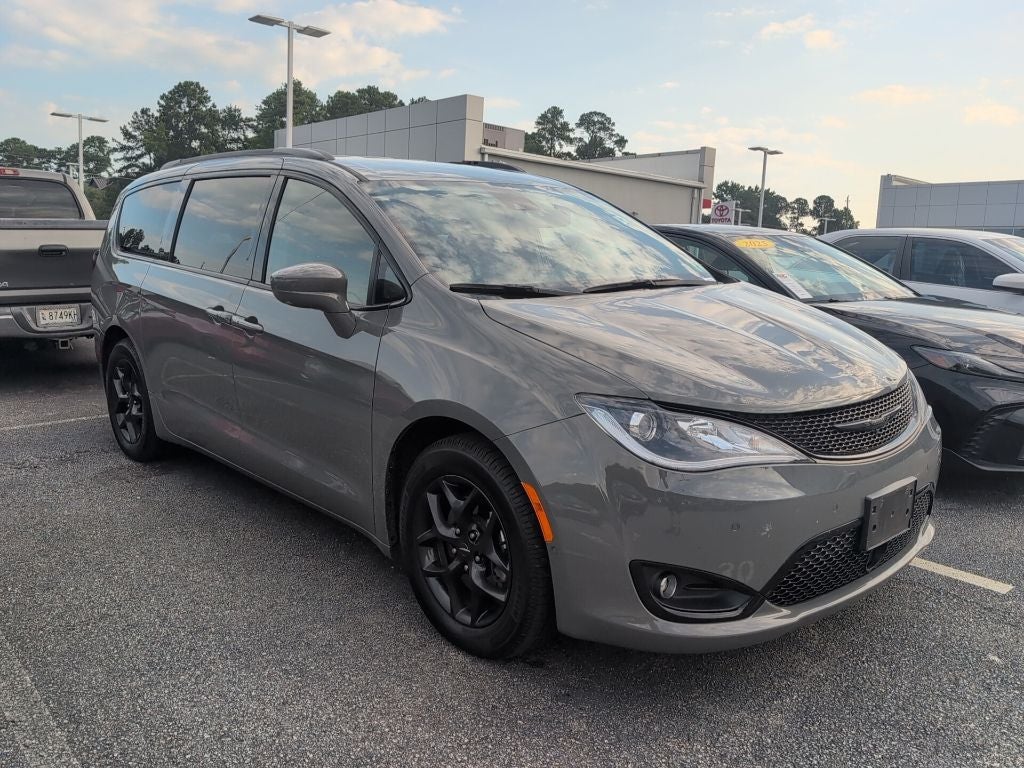 2020 Chrysler Pacifica Touring L Plus