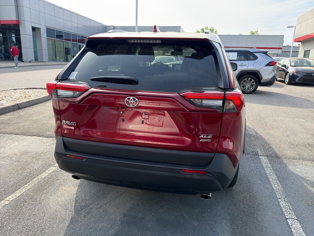 2023 Toyota RAV4 XLE