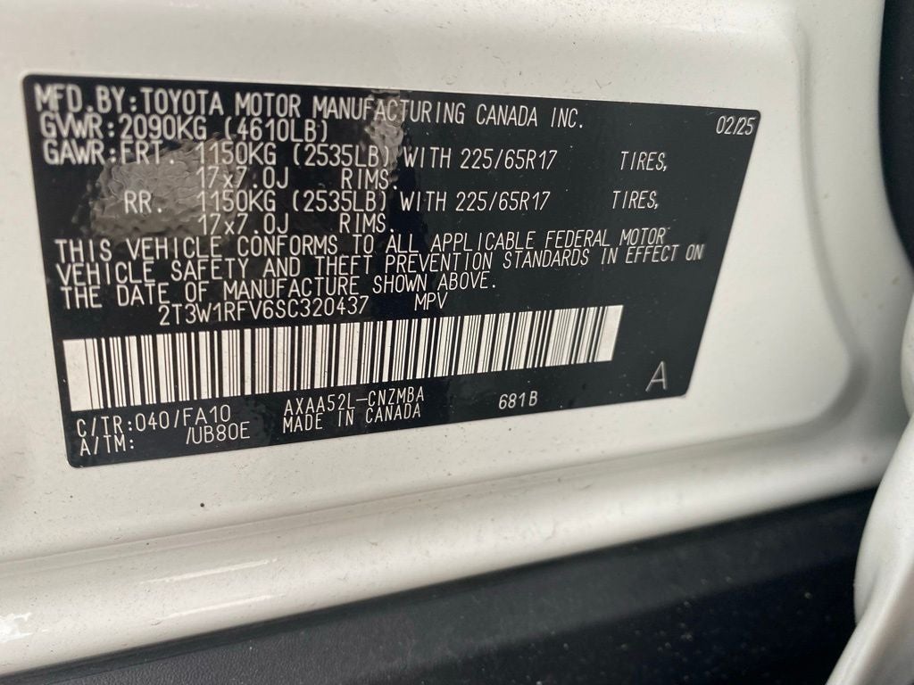 2025 Toyota RAV4 XLE