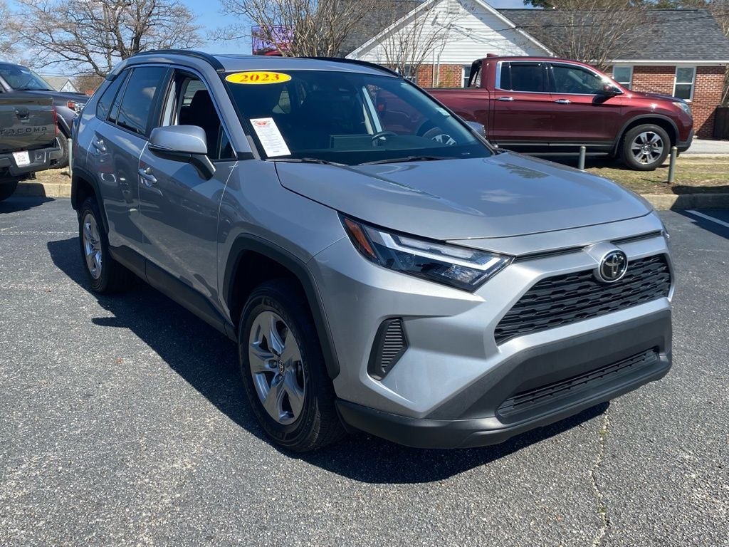 2023 Toyota RAV4 XLE