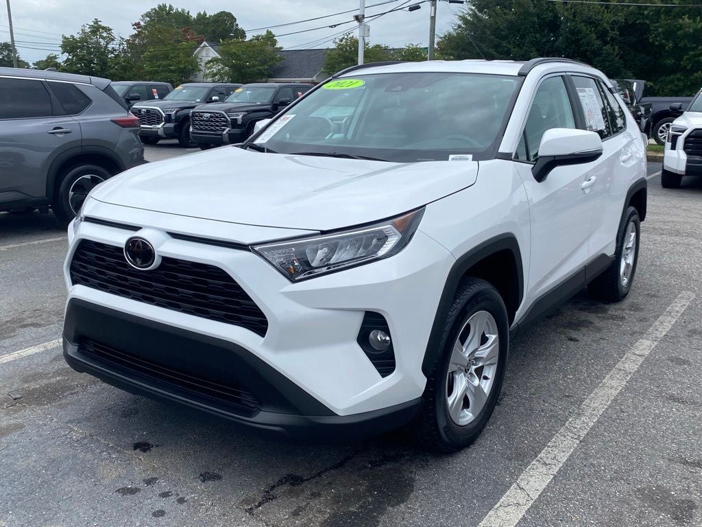 2021 Toyota RAV4 XLE