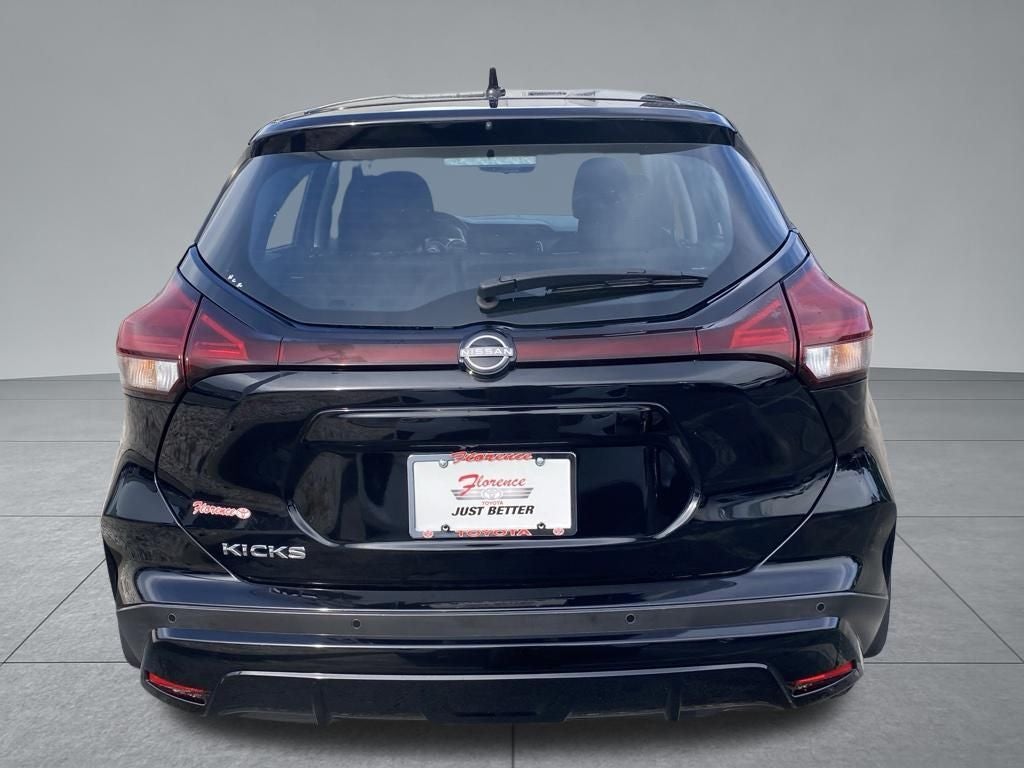 2023 Nissan Kicks S