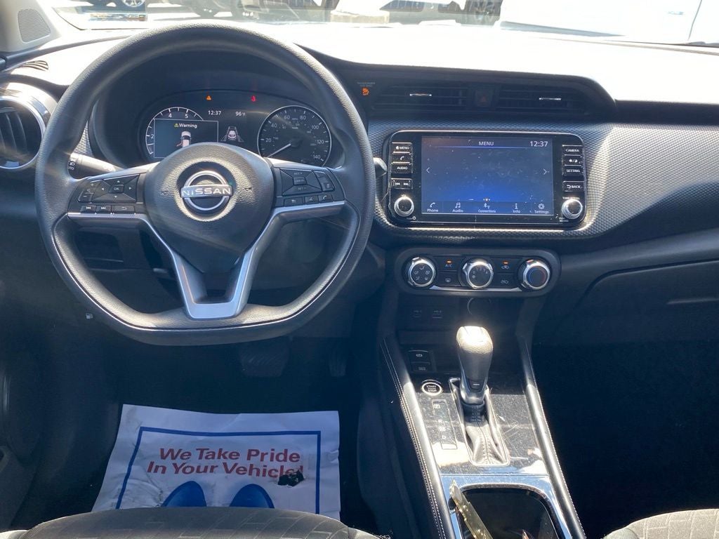 2023 Nissan Kicks SV