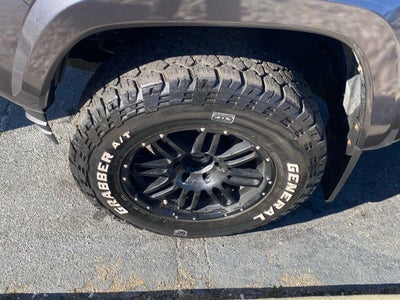 2019 Toyota Tacoma SR5 V6