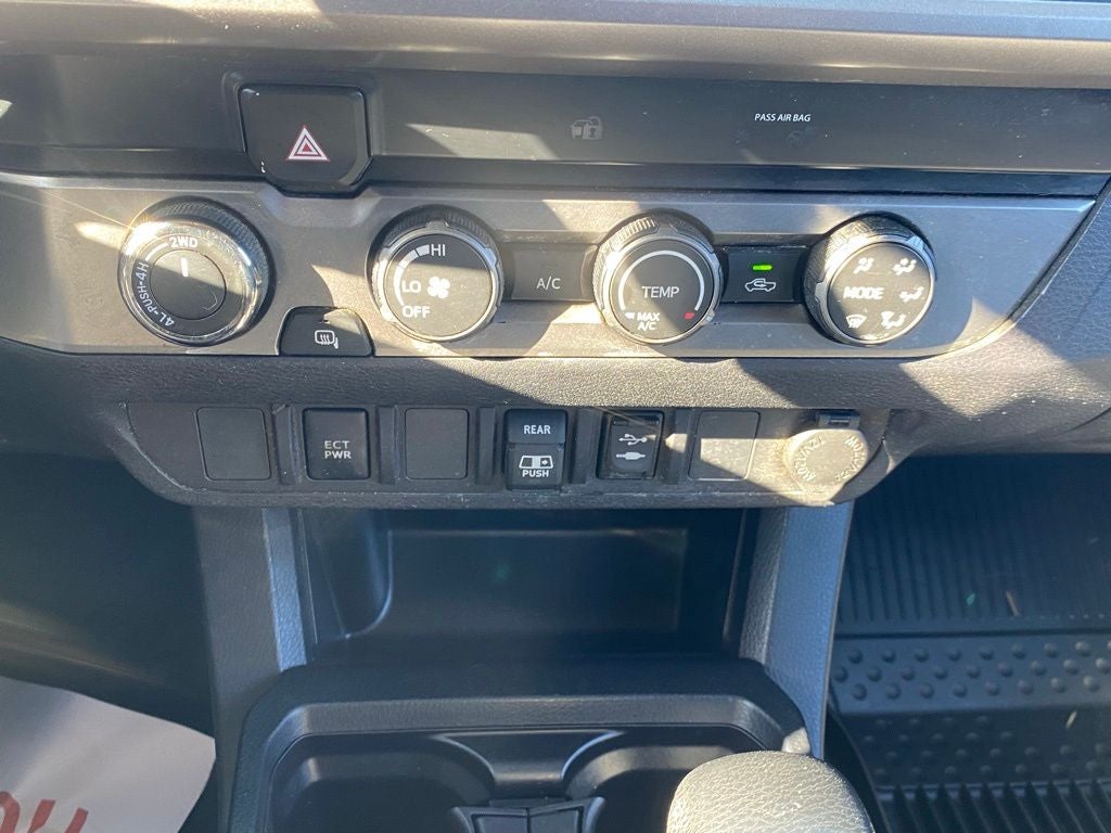 2019 Toyota Tacoma SR5 V6