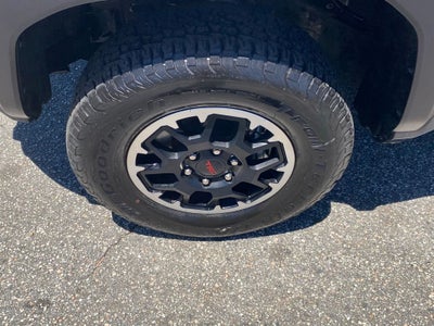 2025 Toyota Tacoma TRD Off-Road
