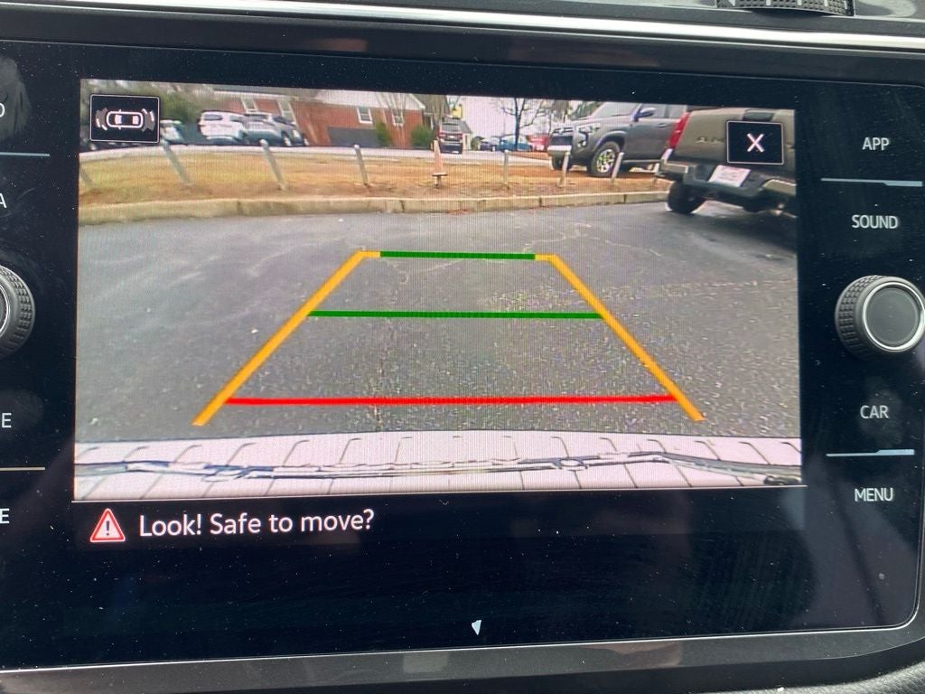 2023 Volkswagen Tiguan 2.0T SE