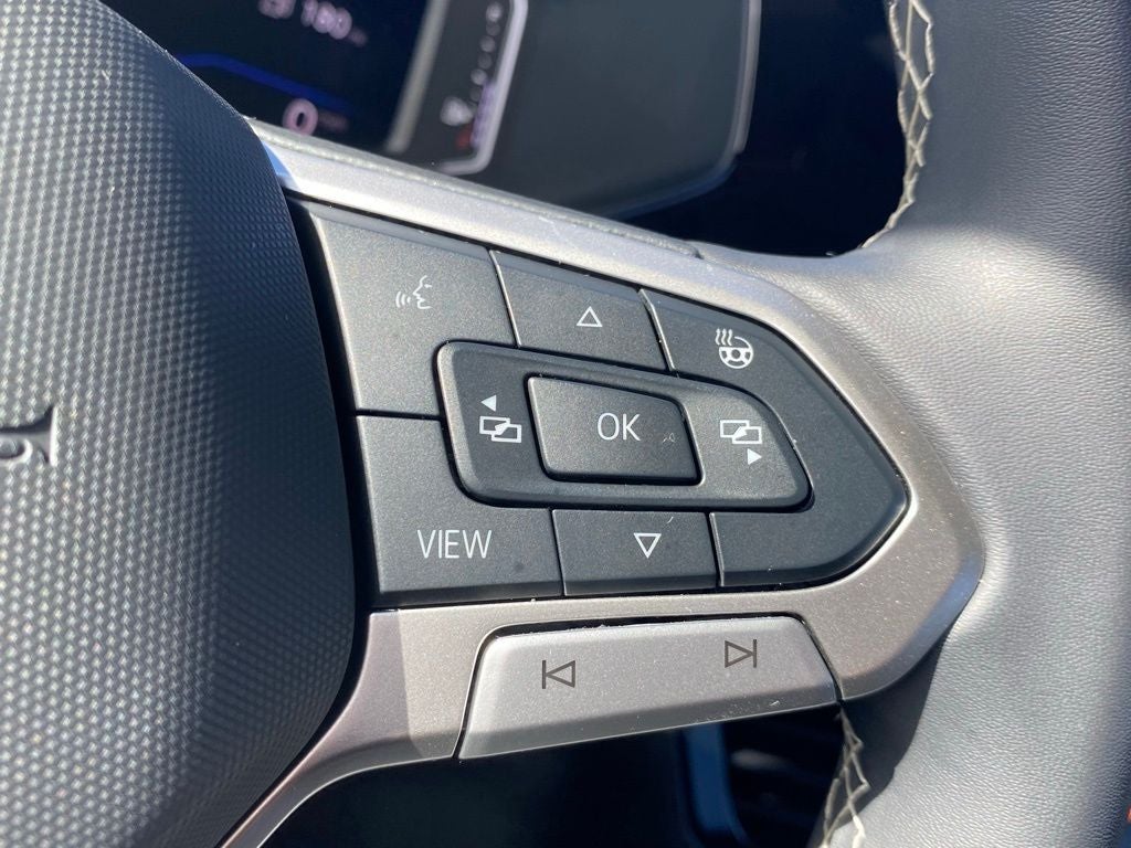 2024 Volkswagen Taos 1.5T SEL