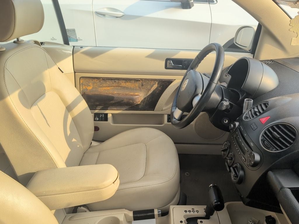 2010 Volkswagen Beetle 2.5L
