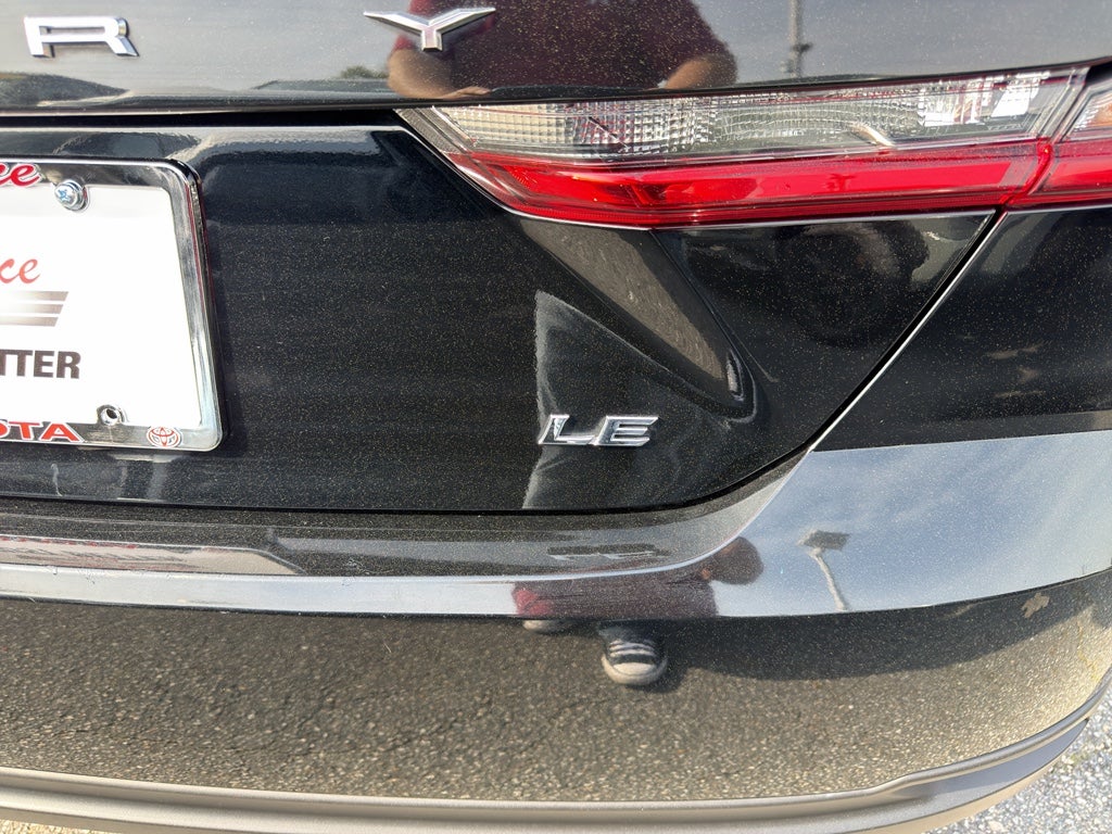 2025 Toyota Camry Hybrid LE