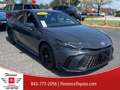 2025 Toyota Camry Hybrid SE