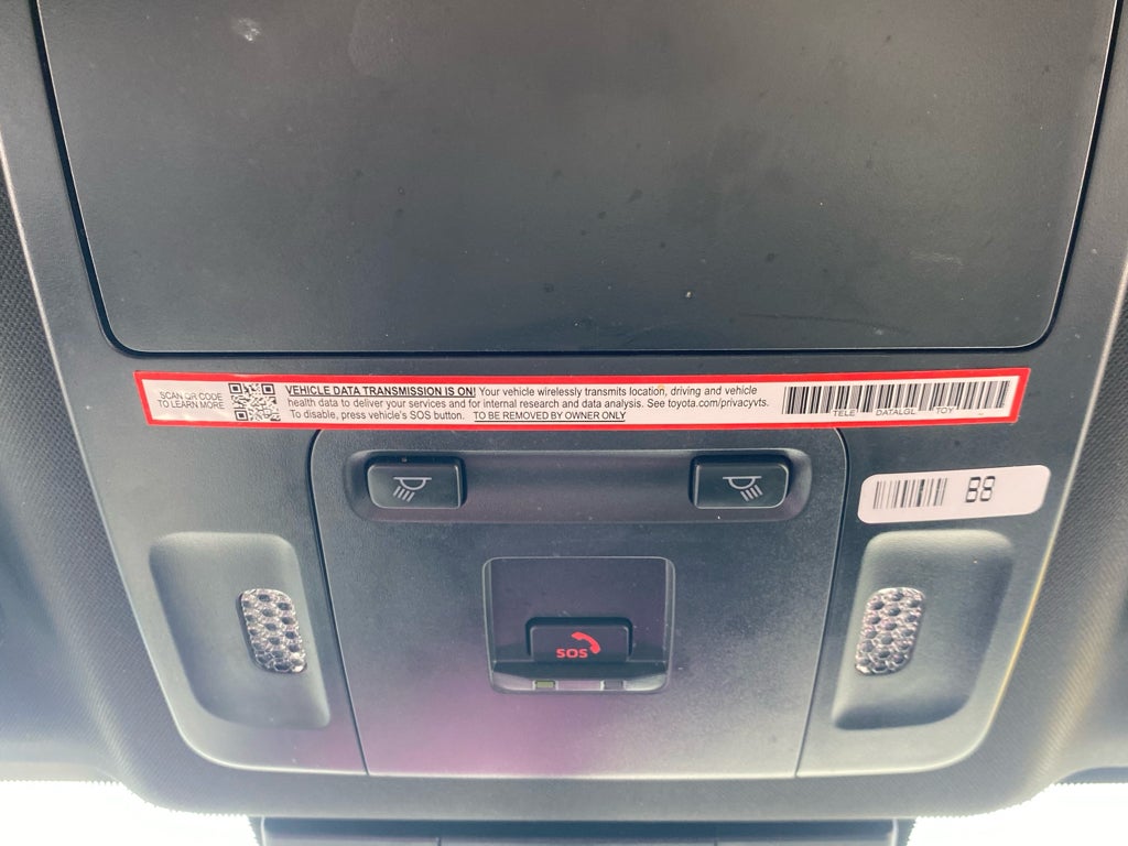 2025 Toyota Camry Hybrid SE