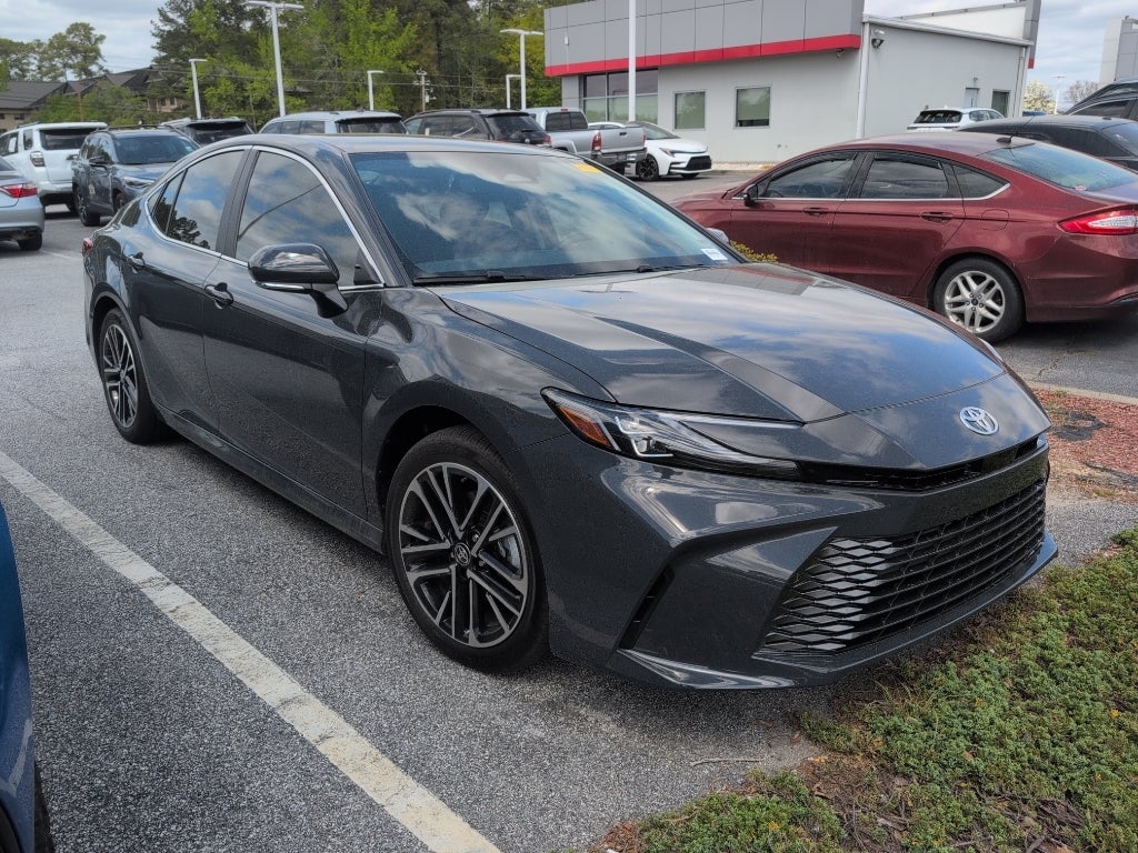 2026 Toyota Camry Hybrid XLE