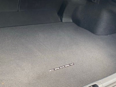 2022 Toyota Camry Hybrid XLE