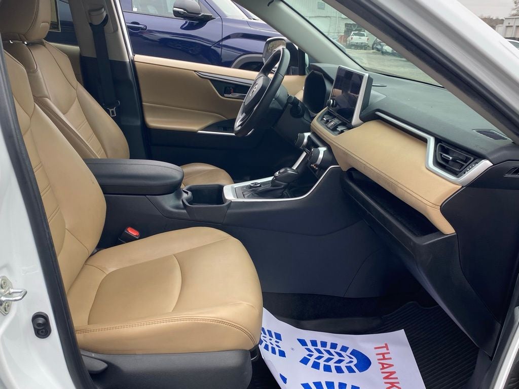 2024 Toyota RAV4 Hybrid Hybrid XLE Premium