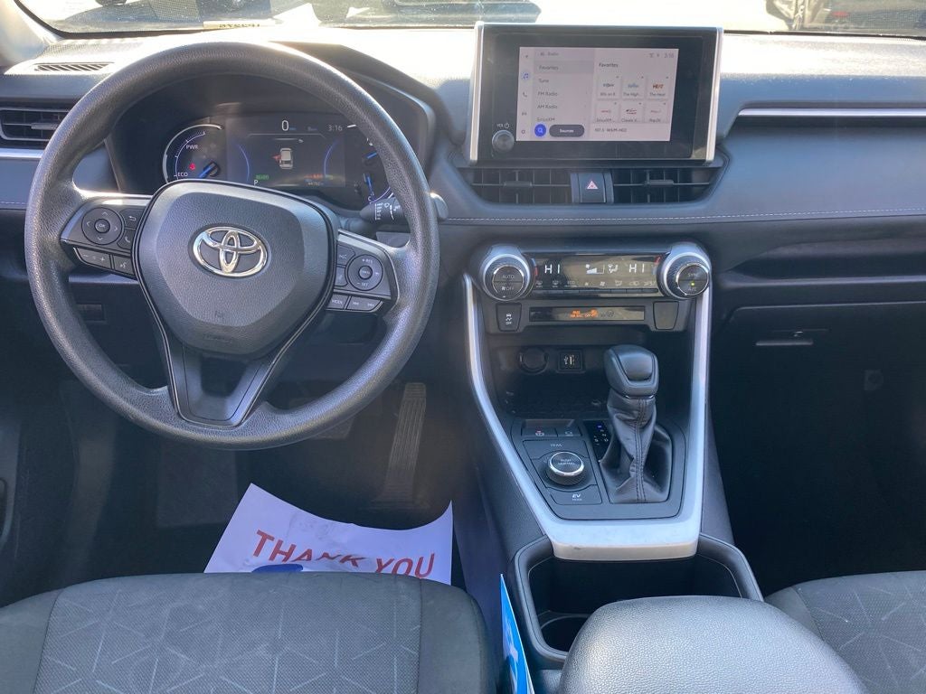 2024 Toyota RAV4 Hybrid XLE