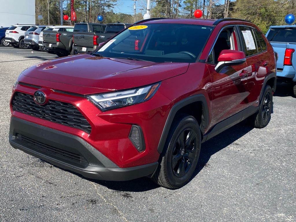 2025 Toyota RAV4 Hybrid Hybrid XLE