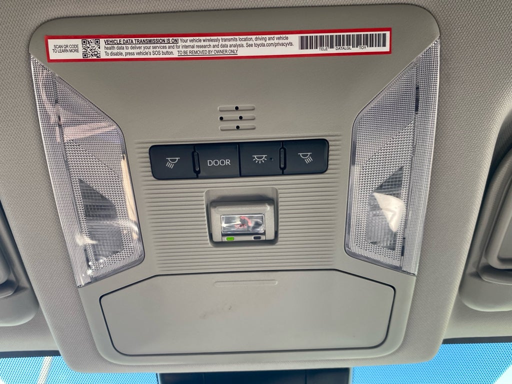 2025 Toyota RAV4 Hybrid Hybrid XLE