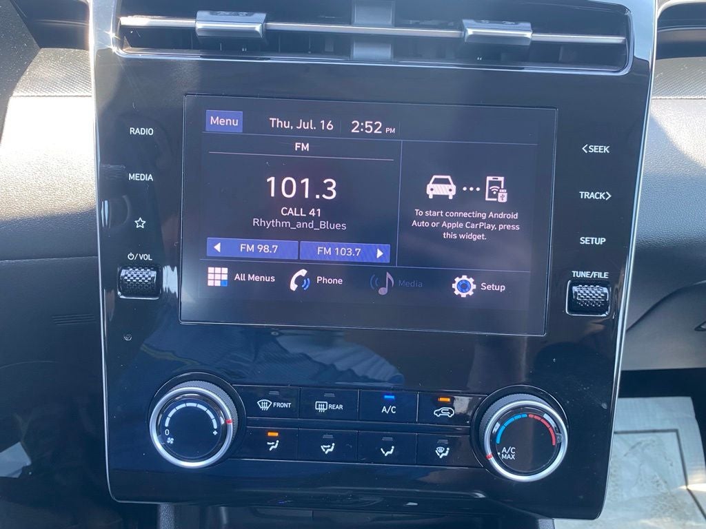 2023 Hyundai Tucson SE