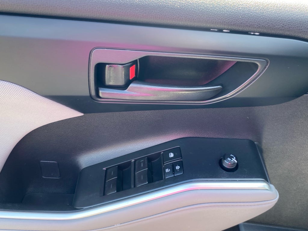 2023 Toyota Highlander Hybrid Hybrid LE