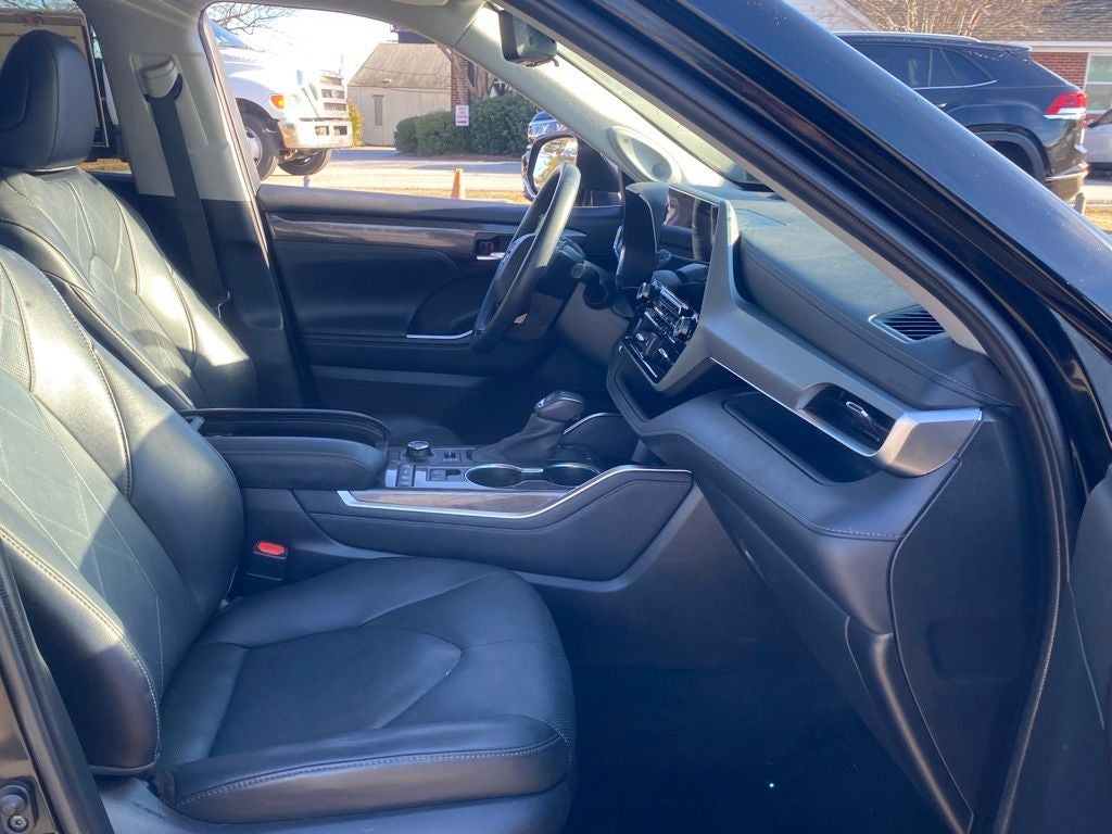 2020 Toyota Highlander Platinum