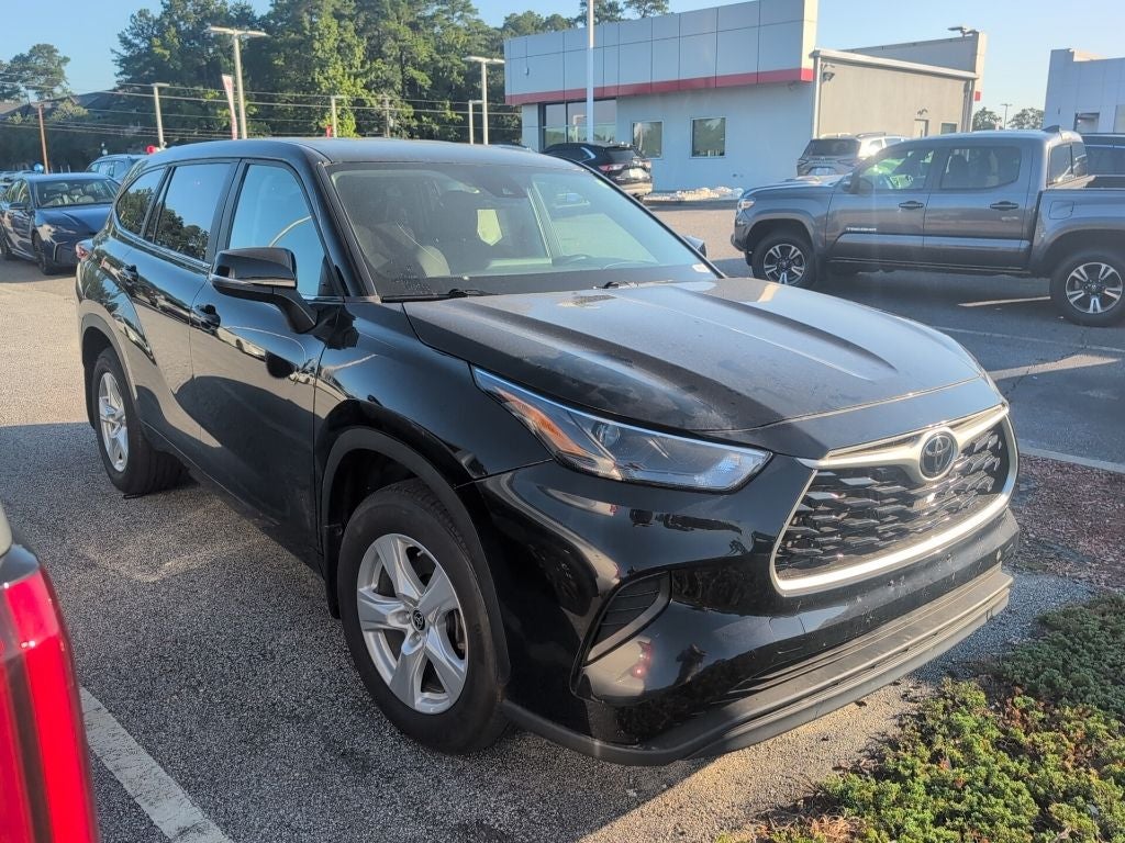 2023 Toyota Highlander L