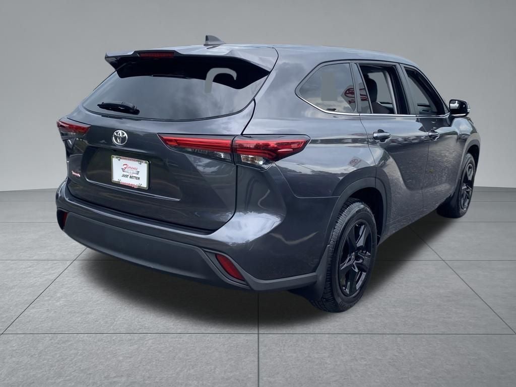 2023 Toyota Highlander LE