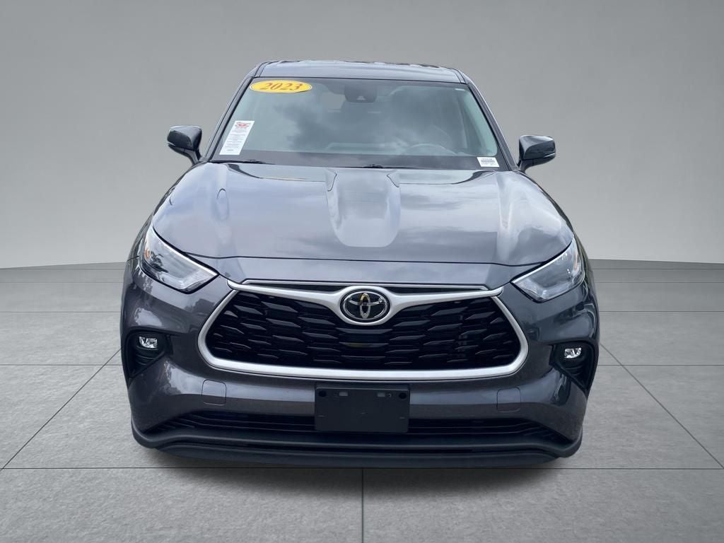 2023 Toyota Highlander LE
