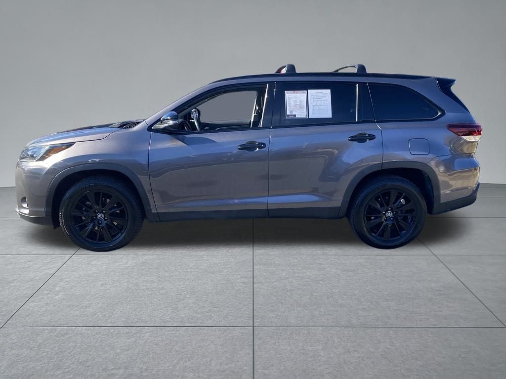 2019 Toyota Highlander SE Nightshade