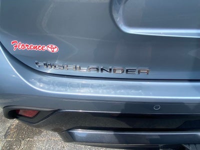 2022 Toyota Highlander XSE