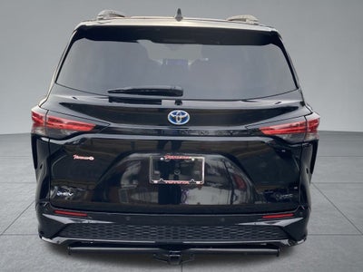 2025 Toyota Sienna XSE 7 Passenger