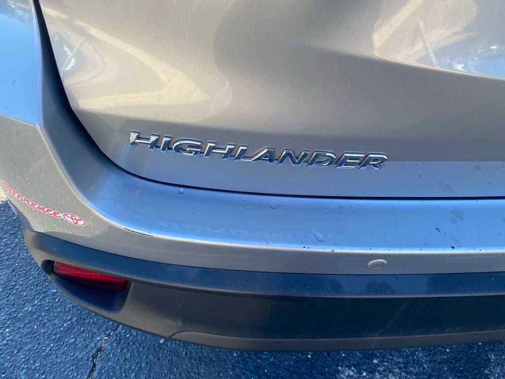 2016 Toyota Highlander Limited Platinum V6