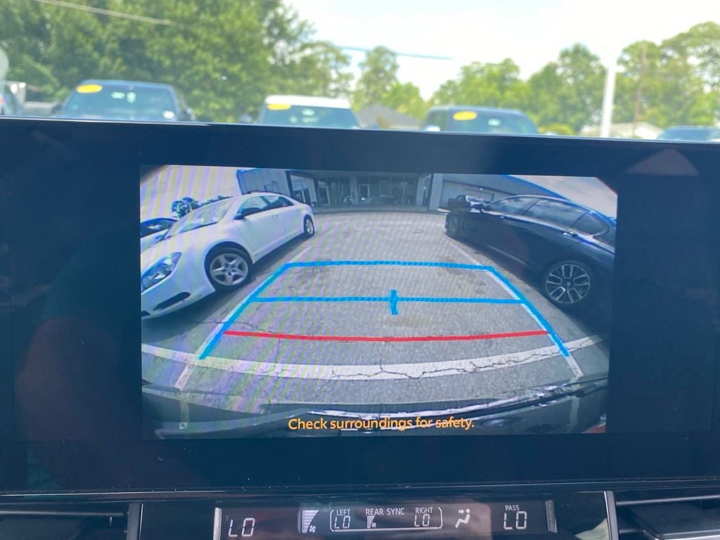 2025 Toyota Sienna XLE 8 Passenger