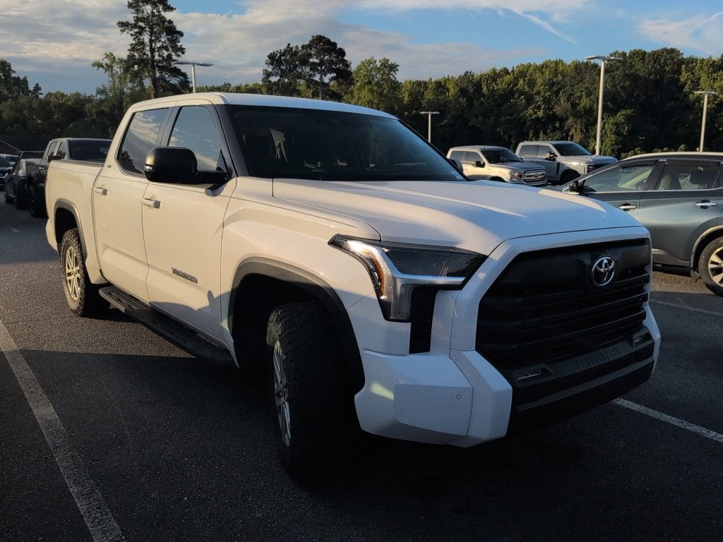 2024 Toyota Tundra SR5