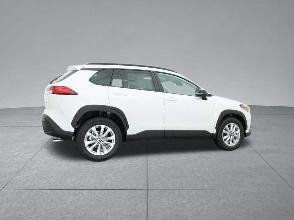 2025 Toyota Corolla Cross LE