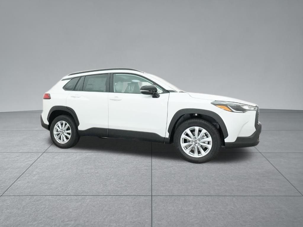 2025 Toyota Corolla Cross LE