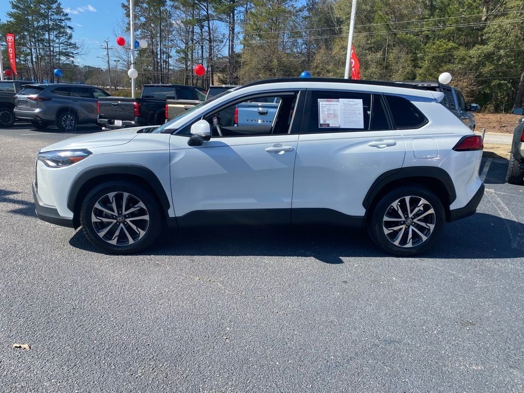 2024 Toyota Corolla Cross XLE