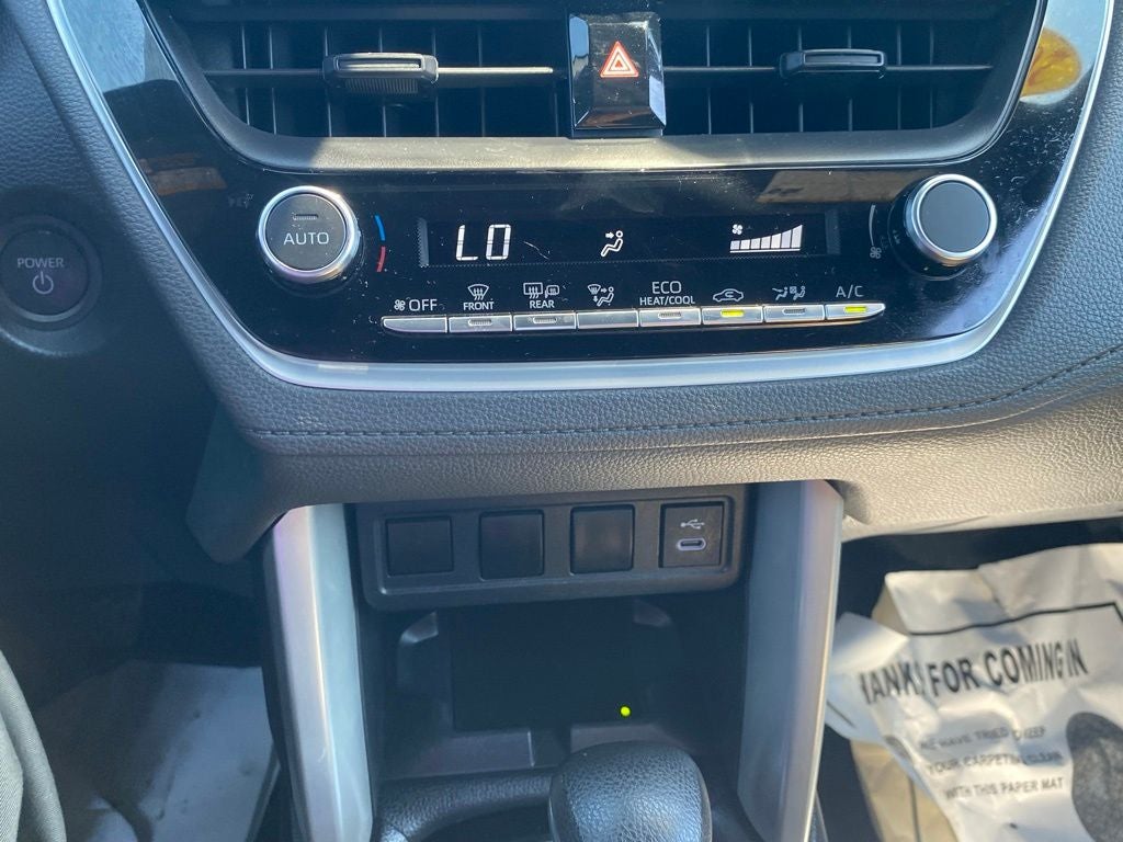 2024 Toyota Corolla Cross Hybrid SE