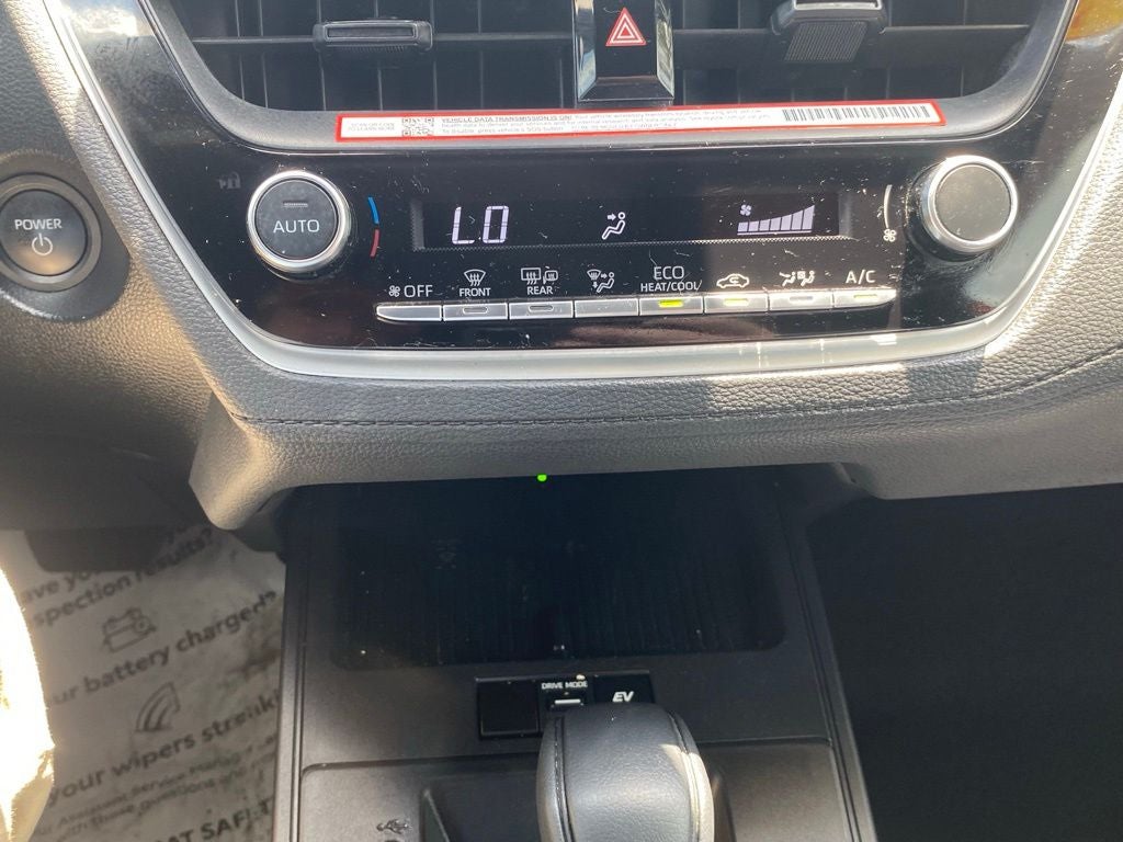 2026 Toyota Corolla Cross Hybrid SE
