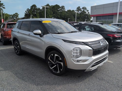 2022 Mitsubishi Outlander SE