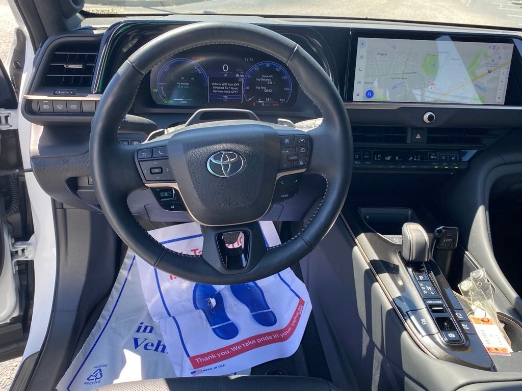 2025 Toyota Crown Signia Limited
