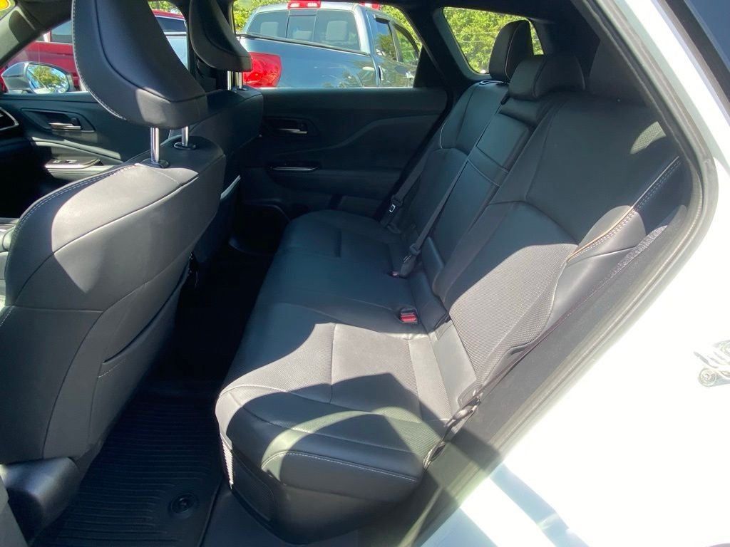 2025 Toyota Crown Signia Limited