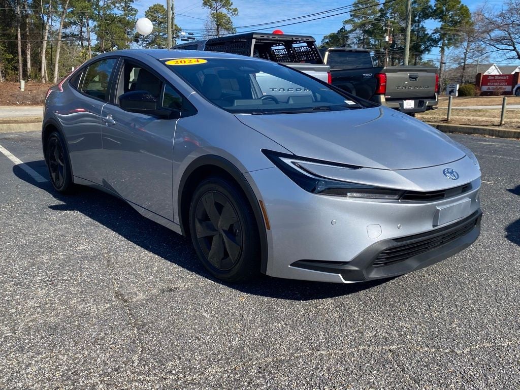 2024 Toyota Prius LE