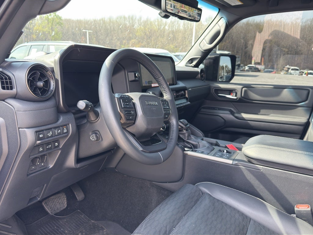 2024 Toyota Land Cruiser 4DR 4WD