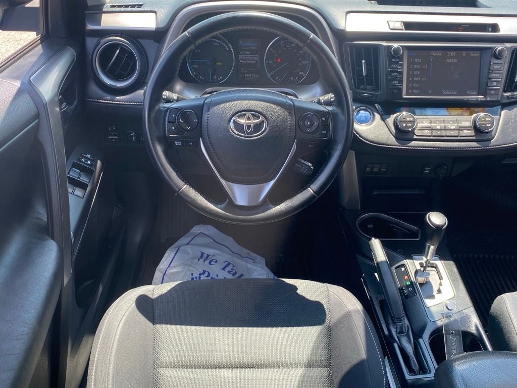 2016 Toyota RAV4 Hybrid XLE